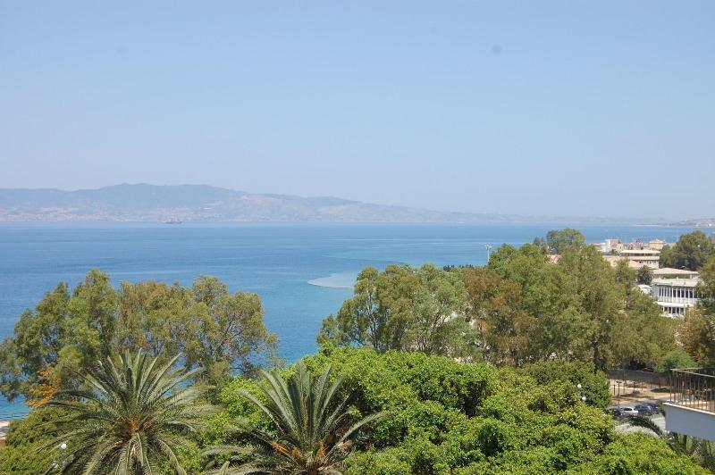 B&B H224 Ρέτζιο ντι Καλάμπρια Εξωτερικό φωτογραφία
