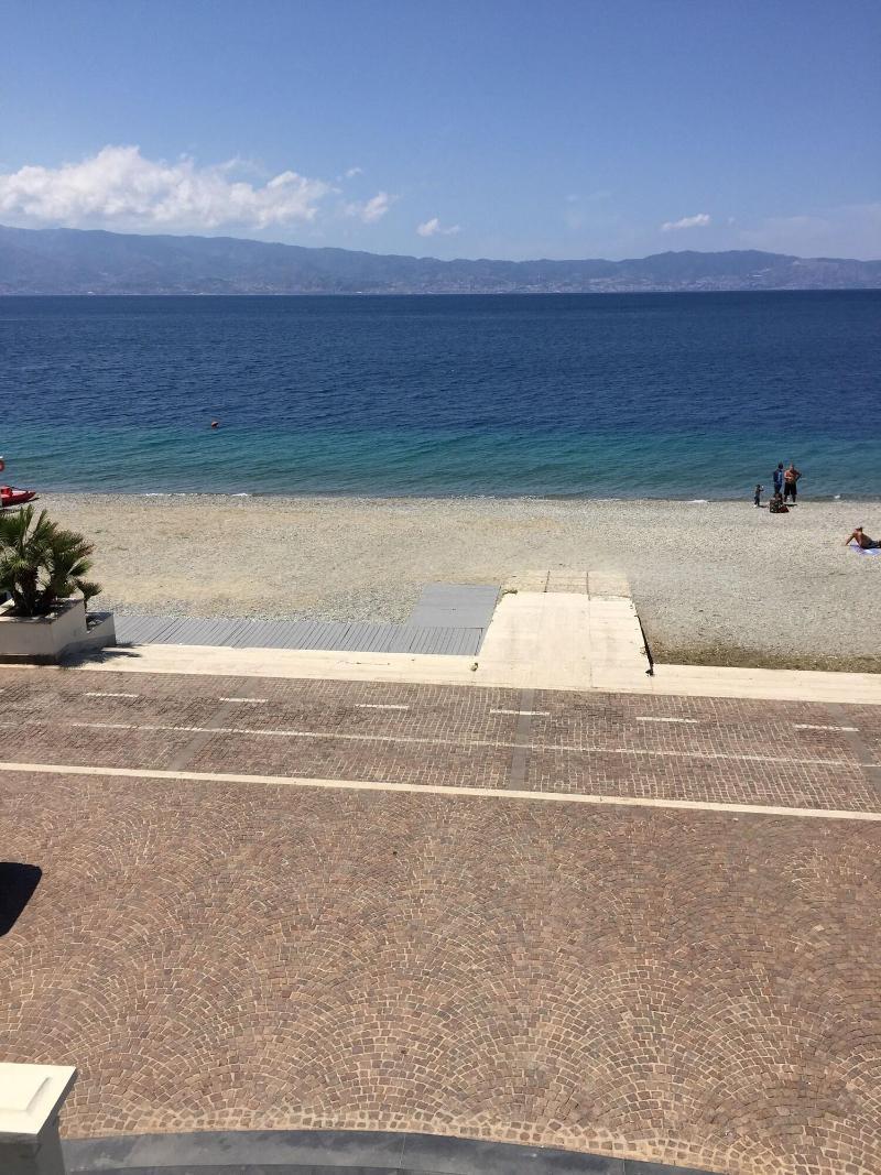 B&B H224 Ρέτζιο ντι Καλάμπρια Εξωτερικό φωτογραφία